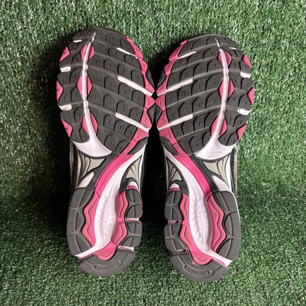 Saucony item you